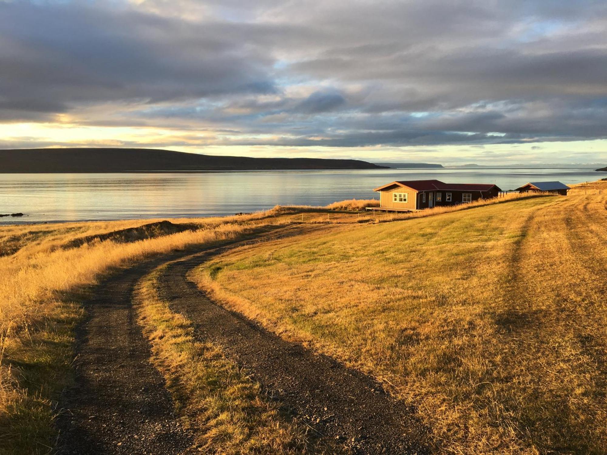 Ytri Arbakki Hotel Hvammstangi Buitenkant foto
